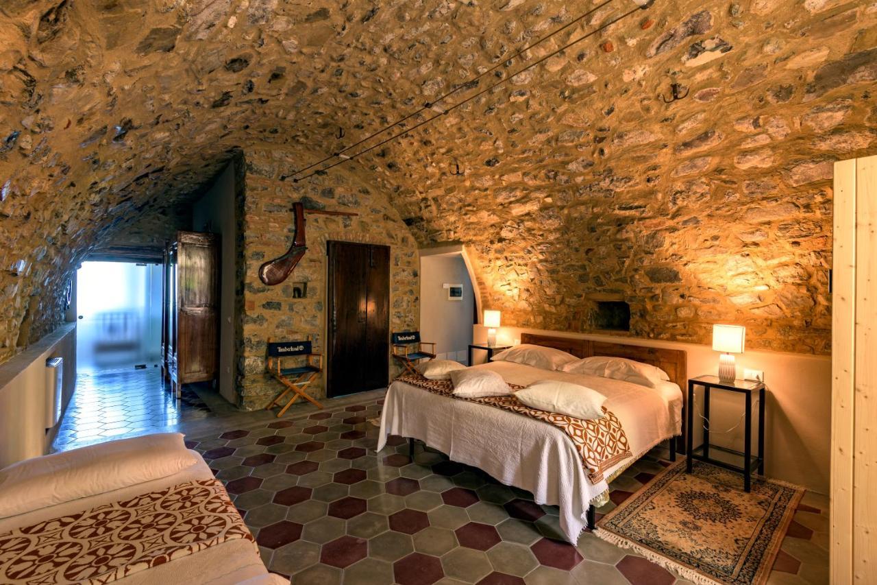 In Riva Al Lago Di Iseo Residenza Loft Marone Exterior foto