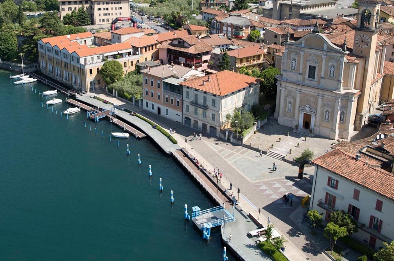 In Riva Al Lago Di Iseo Residenza Loft Marone Exterior foto